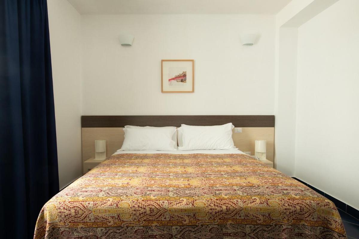 Tuareg Hotel Campomarino  Exterior photo
